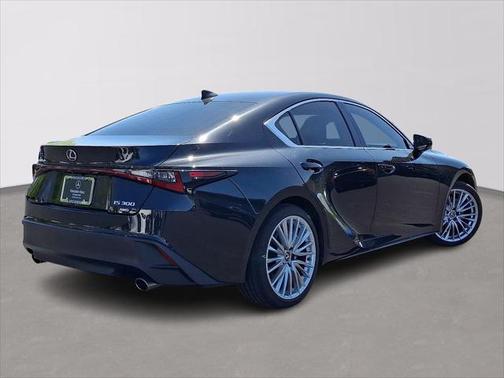 2022 Lexus IS 300 Base
