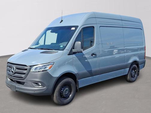 2024 Mercedes-Benz Sprinter 2500 Cargo 144 WB