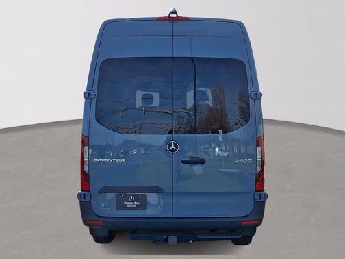 2024 Mercedes-Benz Sprinter 2500 Cargo 144 WB