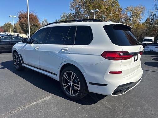 2021 BMW X7 xDrive40i