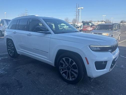 2023 Jeep Grand Cherokee Overland