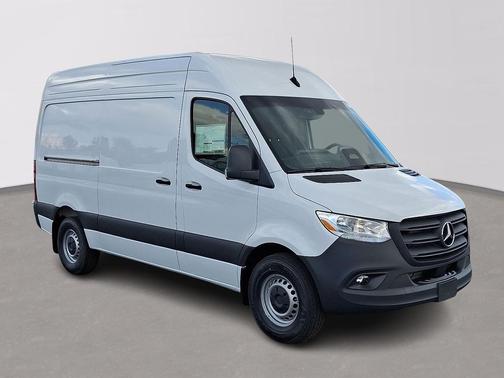 2026 Mercedes-Benz Sprinter 2500 Cargo 144 WB
