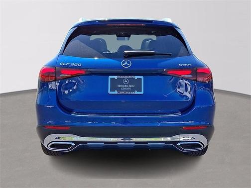 2025 Mercedes-Benz GLC 300 4MATIC