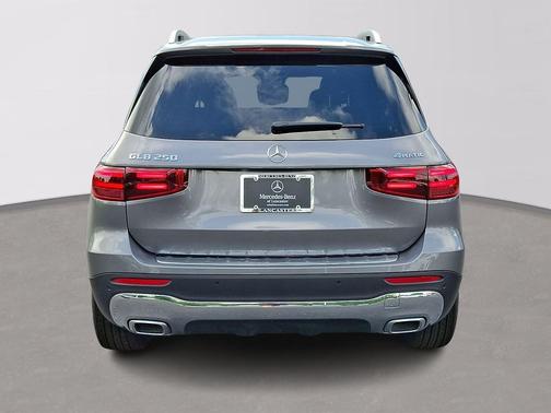 2025 Mercedes-Benz GLB 250 4MATIC