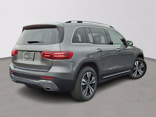 2025 Mercedes-Benz GLB 250 4MATIC