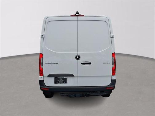 2025 Mercedes-Benz Sprinter 2500 Standard Roof