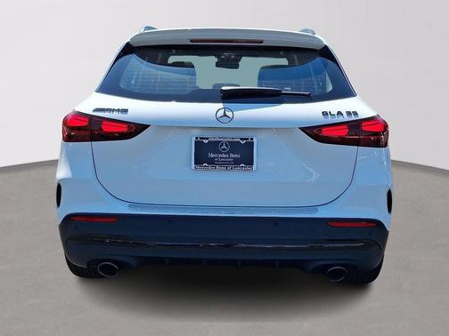 Polar White 2026 Mercedes-Benz AMG GLA 35 4MATIC