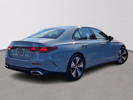 MANUFAKTUR Alpine Grey 2026 Mercedes-Benz E-Class