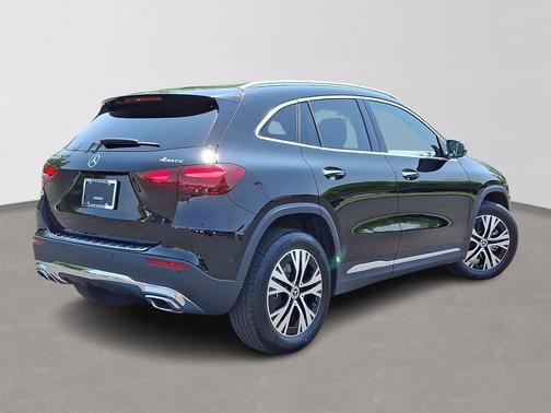 2025 Mercedes-Benz GLA 250 4MATIC