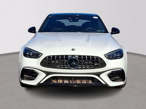 2025 Mercedes-Benz AMG C 63 S E Performance