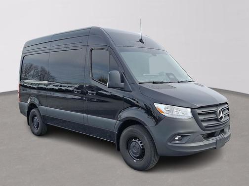 2025 Mercedes-Benz Sprinter 2500 Standard Roof