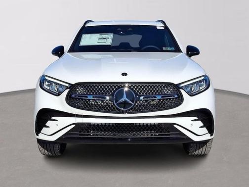 Polar White 2026 Mercedes-Benz GLC 300 4MATIC