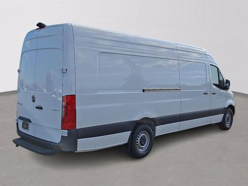 2026 Mercedes-Benz Sprinter 2500 High Roof