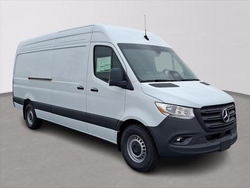 2025 Mercedes-Benz Sprinter 2500 High Roof