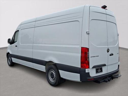 2025 Mercedes-Benz Sprinter 2500 High Roof