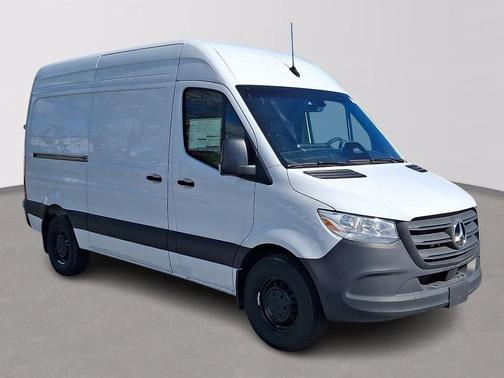 Arctic White - 9147 2025 Mercedes-Benz Sprinter 2500 Standard Roof