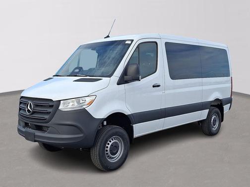 2025 Mercedes-Benz Sprinter 2500 Standard Roof