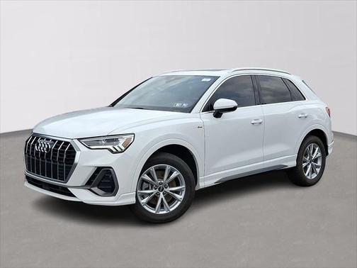 2022 Audi Q3 45 S line Premium Plus