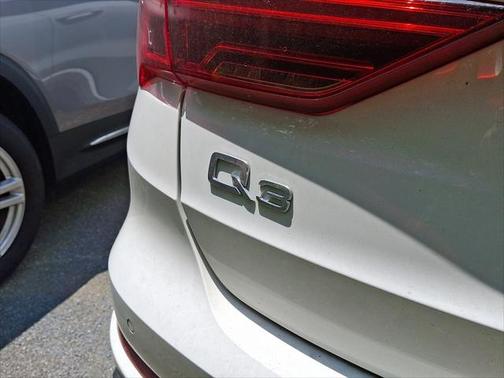 2022 Audi Q3 45 S line Premium Plus