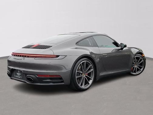 2020 Porsche 911 Carrera 4S