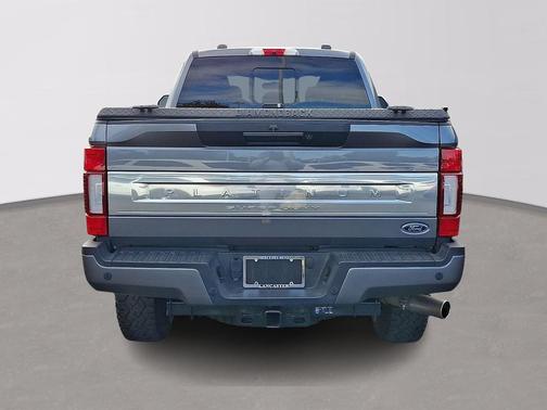 2022 Ford F-250 Platinum