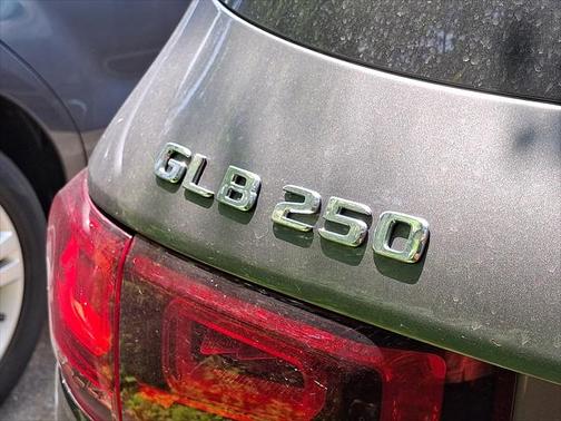 2021 Mercedes-Benz GLB 250 4MATIC