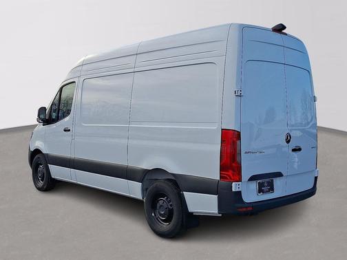 2025 Mercedes-Benz Sprinter 2500 Standard Roof