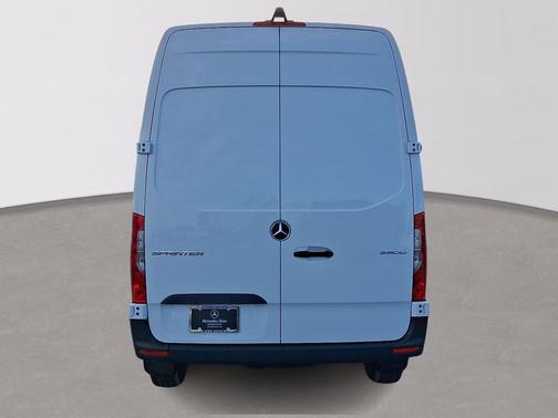 2025 Mercedes-Benz Sprinter 2500 Standard Roof
