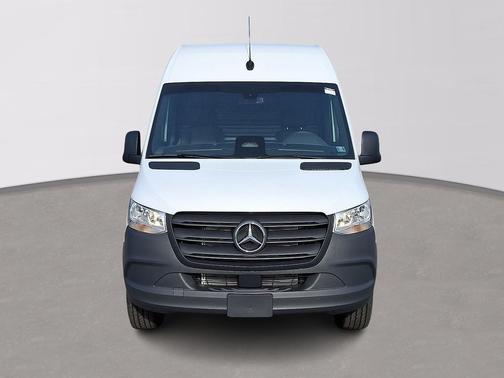 2026 Mercedes-Benz Sprinter 2500 Cargo 170 WB