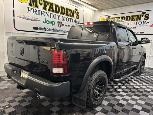 2021 RAM 1500 Classic SLT