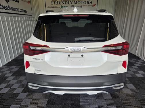 2023 Kia Seltos S