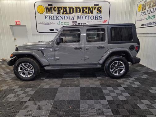 2022 Jeep Wrangler Unlimited Sahara