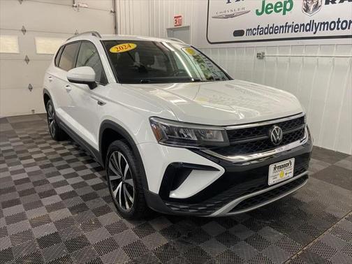 2024 Volkswagen Taos SE