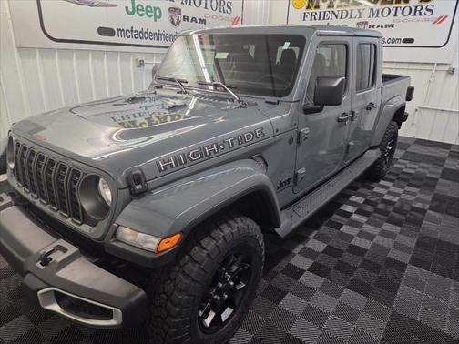 2025 Jeep Gladiator High Tide