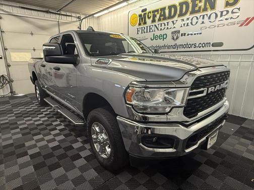 2024 RAM 2500 Big Horn Crew Cab 4x4 6'4' Box