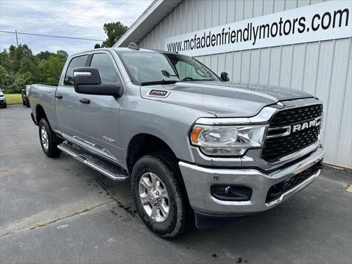 2024 RAM 2500 Big Horn Crew Cab 4x4 6'4' Box