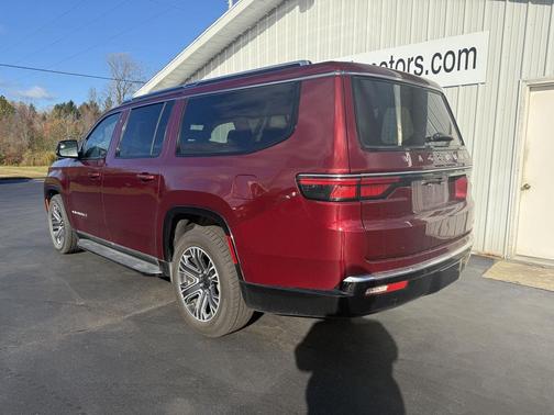 2024 Jeep Wagoneer L Series II 4x4