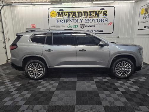 2024 GMC Acadia Denali