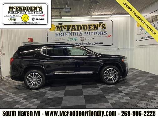 2023 GMC Acadia Denali