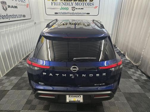 2023 Nissan Pathfinder SV 4WD