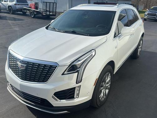 2022 Cadillac XT5 Premium Luxury
