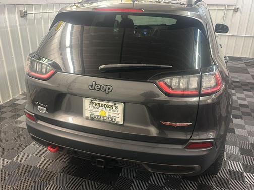 2020 Jeep Cherokee Trailhawk