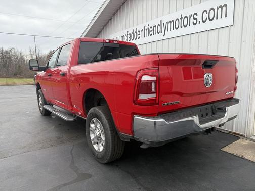 2024 RAM 2500 Big Horn Crew Cab 4x4 6'4' Box