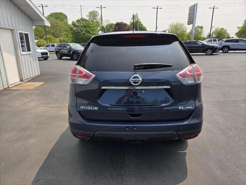 2016 Nissan Rogue