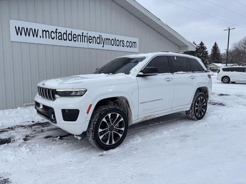 2022 Jeep Grand Cherokee Overland
