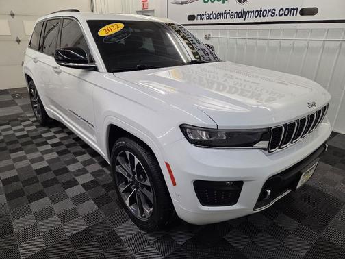 2022 Jeep Grand Cherokee Overland