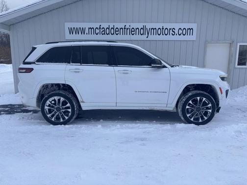 2022 Jeep Grand Cherokee Overland