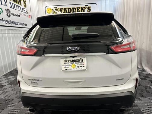 2020 Ford Edge SE