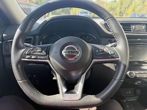 2020 Nissan Rogue 
