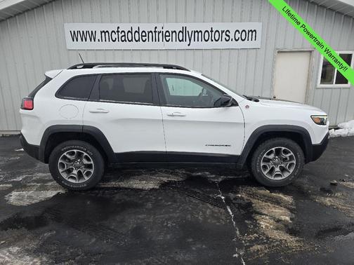 2022 Jeep Cherokee Trailhawk
